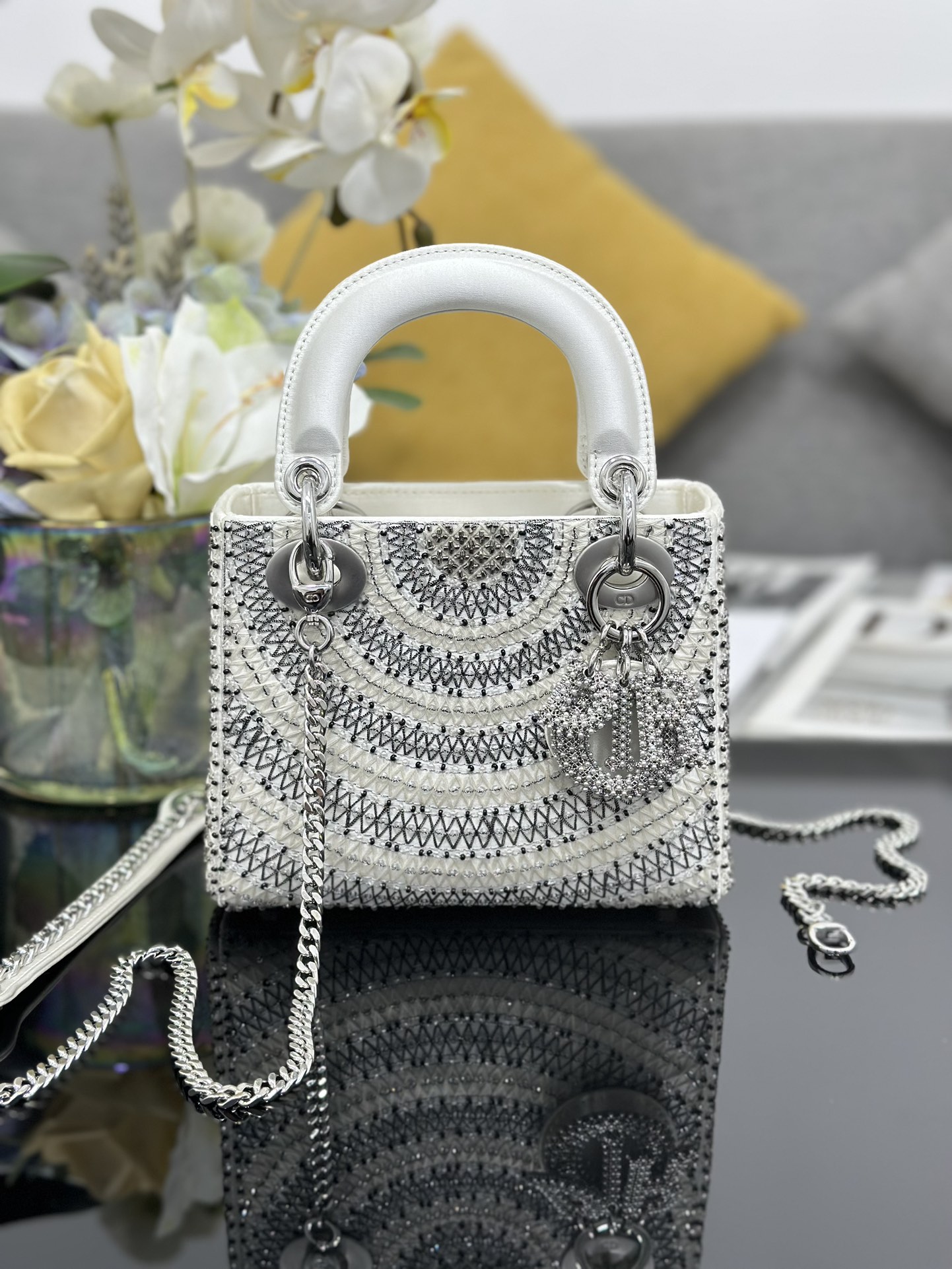 Dior 復刻 女款 Lady 白色弧形刺繡手提包 高級氣質款