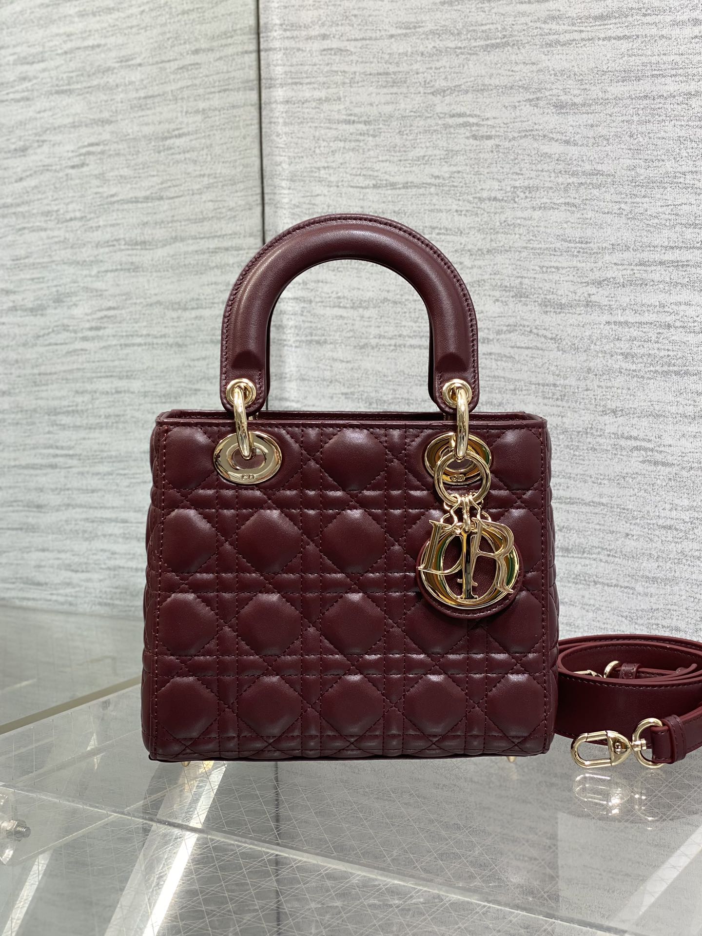 Dior 一比一 女款 Lady 酒紅色藤格紋手提包 復古高級款