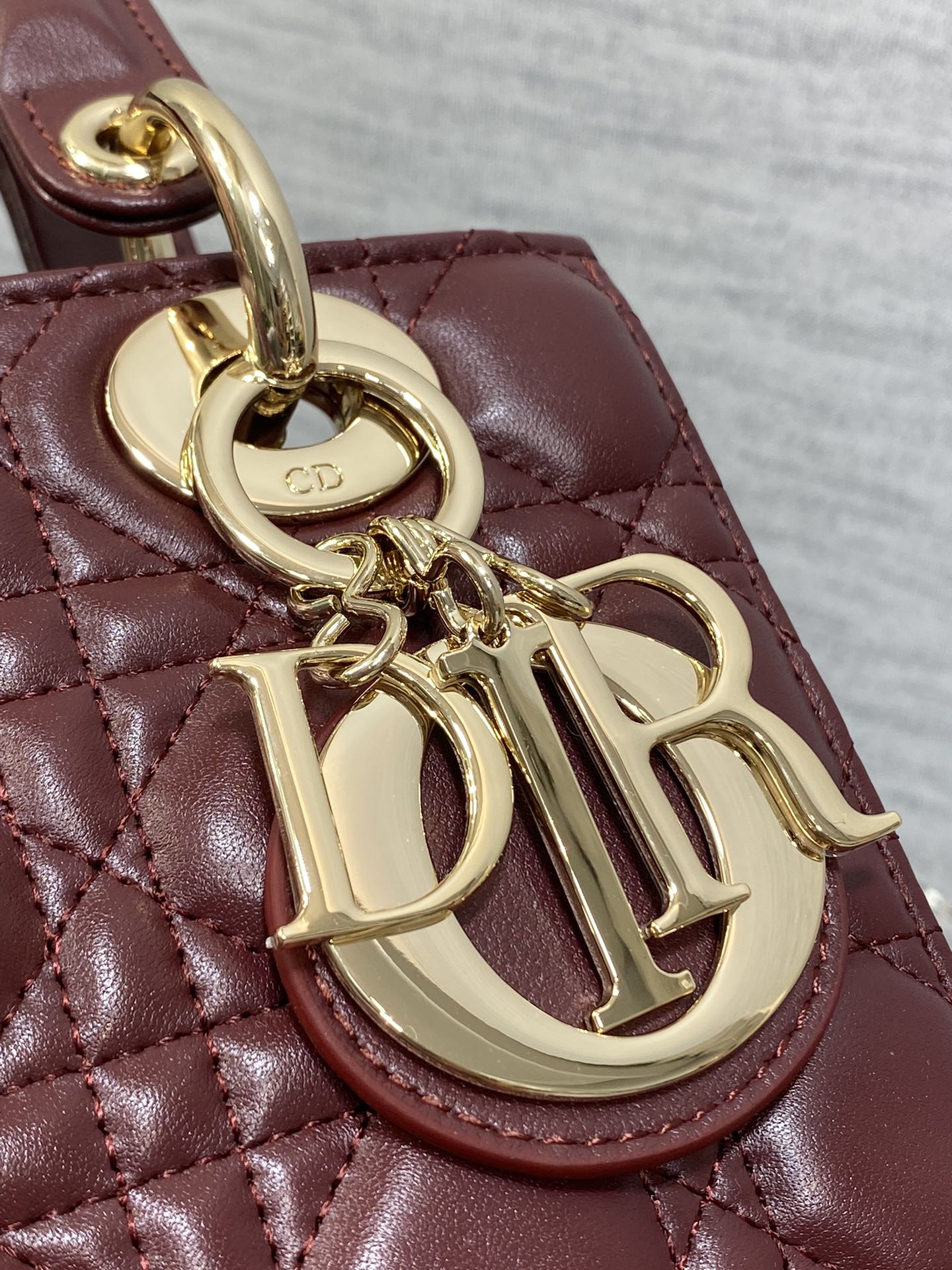 Dior 一比一 女款 Lady 酒紅色藤格紋手提包 復古高級款