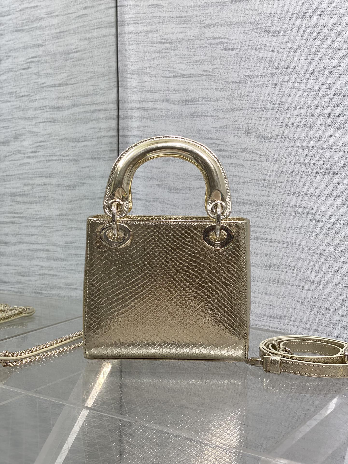 Dior 高仿 女款 Lady 金色亮面壓紋手提包 高端時尚款| 11 Dior 高仿 女款 Lady 金色亮面壓紋手提包 高端時尚款