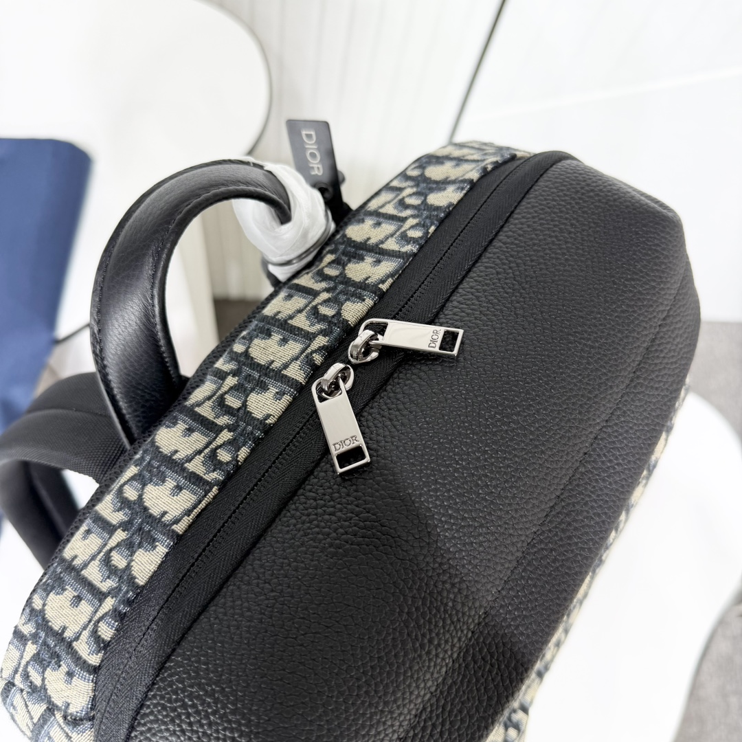 Dior 一比一 Oblique 老花拼皮多功能後背包 雙肩旅行包 大容量設計| 7 Dior 一比一 Oblique 老花拼皮多功能後背包 雙肩旅行包 大容量設計