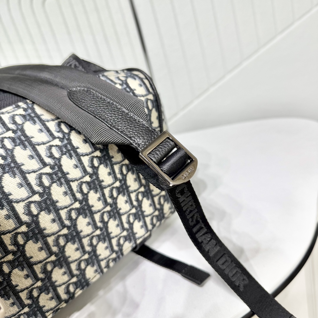 Dior 高仿 Oblique 經典老花多口袋後背包 男女同款旅行雙肩包