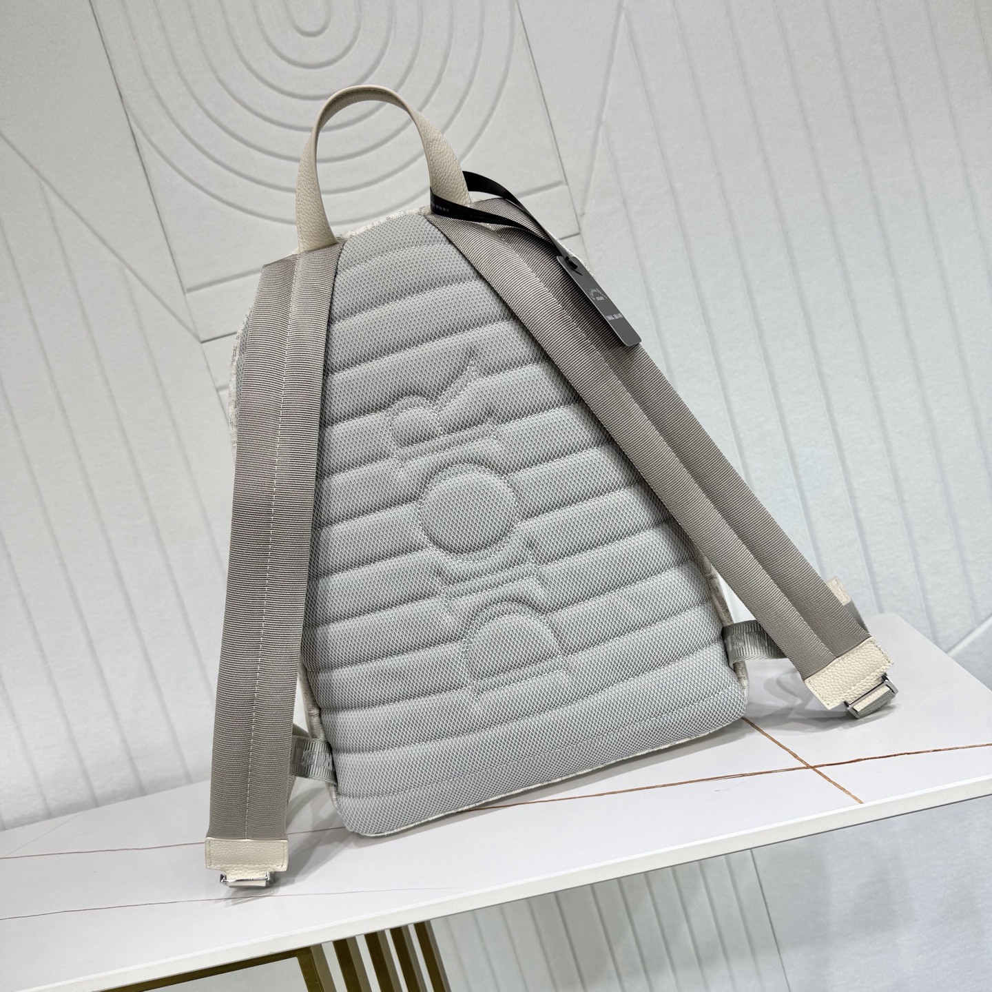Dior 高仿米白老花後背包 經典休閒雙肩包 大容量設計