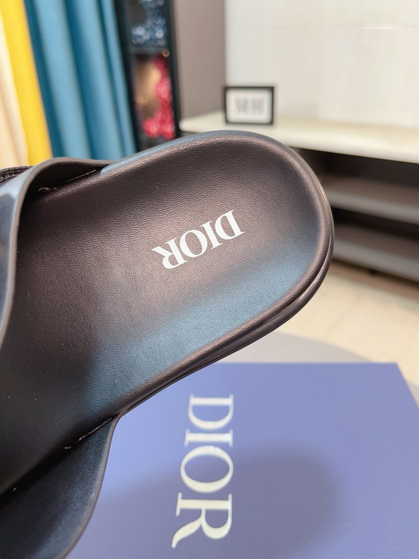 Dior原單男士雙帶設計涼拖戶外休閒風格舒適耐穿精品款| 9 Dior原單男士雙帶設計涼拖戶外休閒風格舒適耐穿精品款