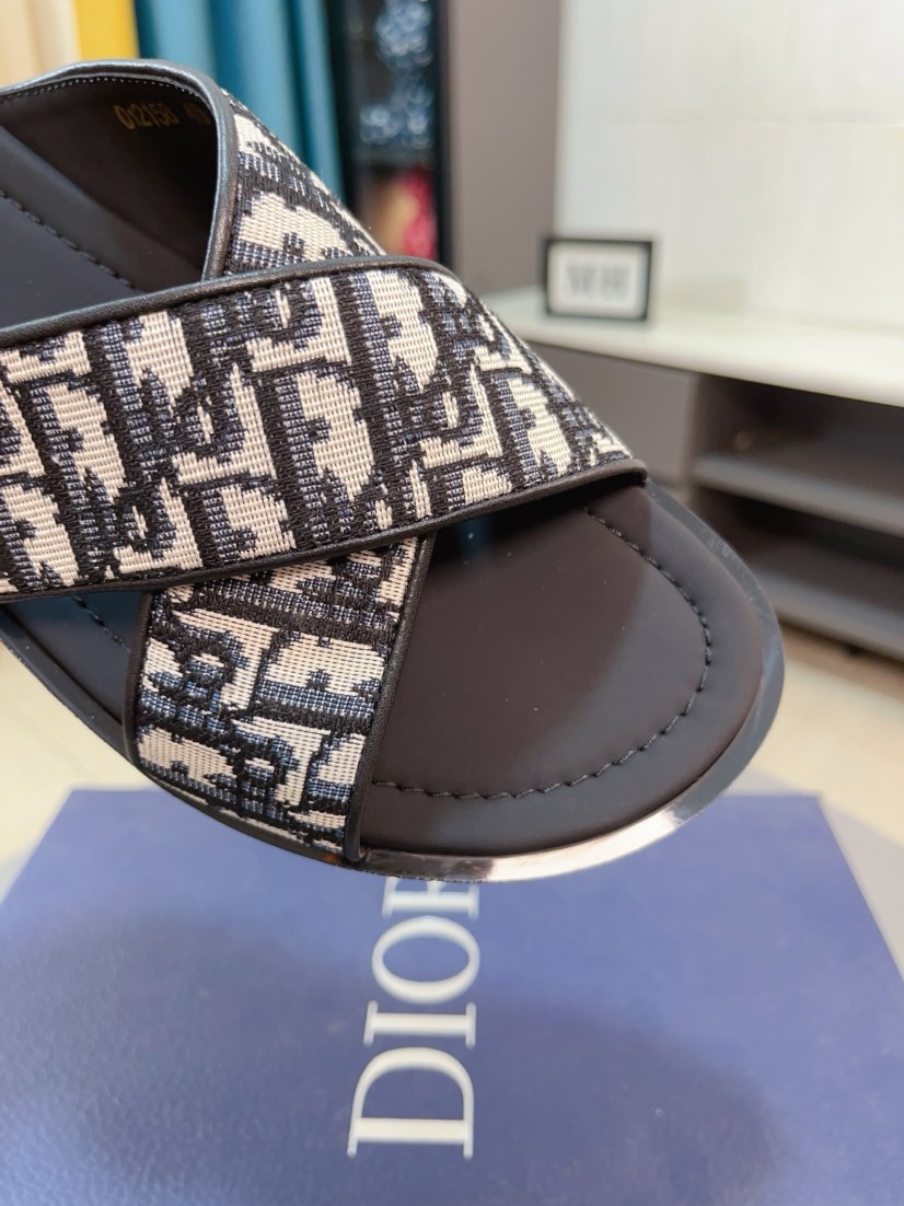 Dior 高仿男士涼拖 Oblique交叉設計黑灰印花百搭休閒拖| 9 Dior 高仿男士涼拖 Oblique交叉設計黑灰印花百搭休閒拖