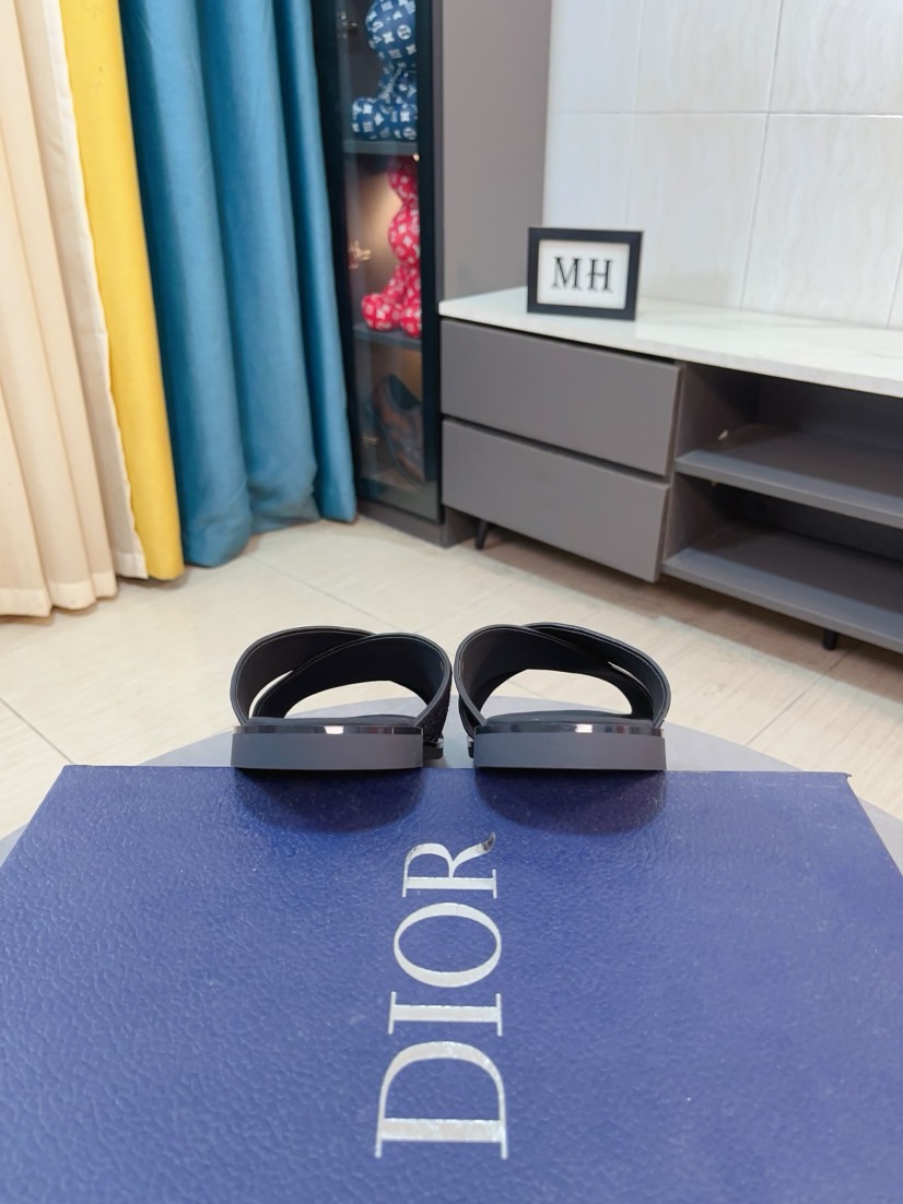 Dior 一比一男士涼拖 Oblique低調灰色交叉設計休閒百搭款| 7 Dior 一比一男士涼拖 Oblique低調灰色交叉設計休閒百搭款