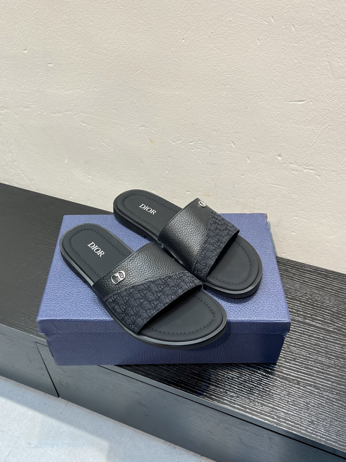 Dior 原單男士涼拖 黑色皮革拼接Oblique低調高質感拖鞋