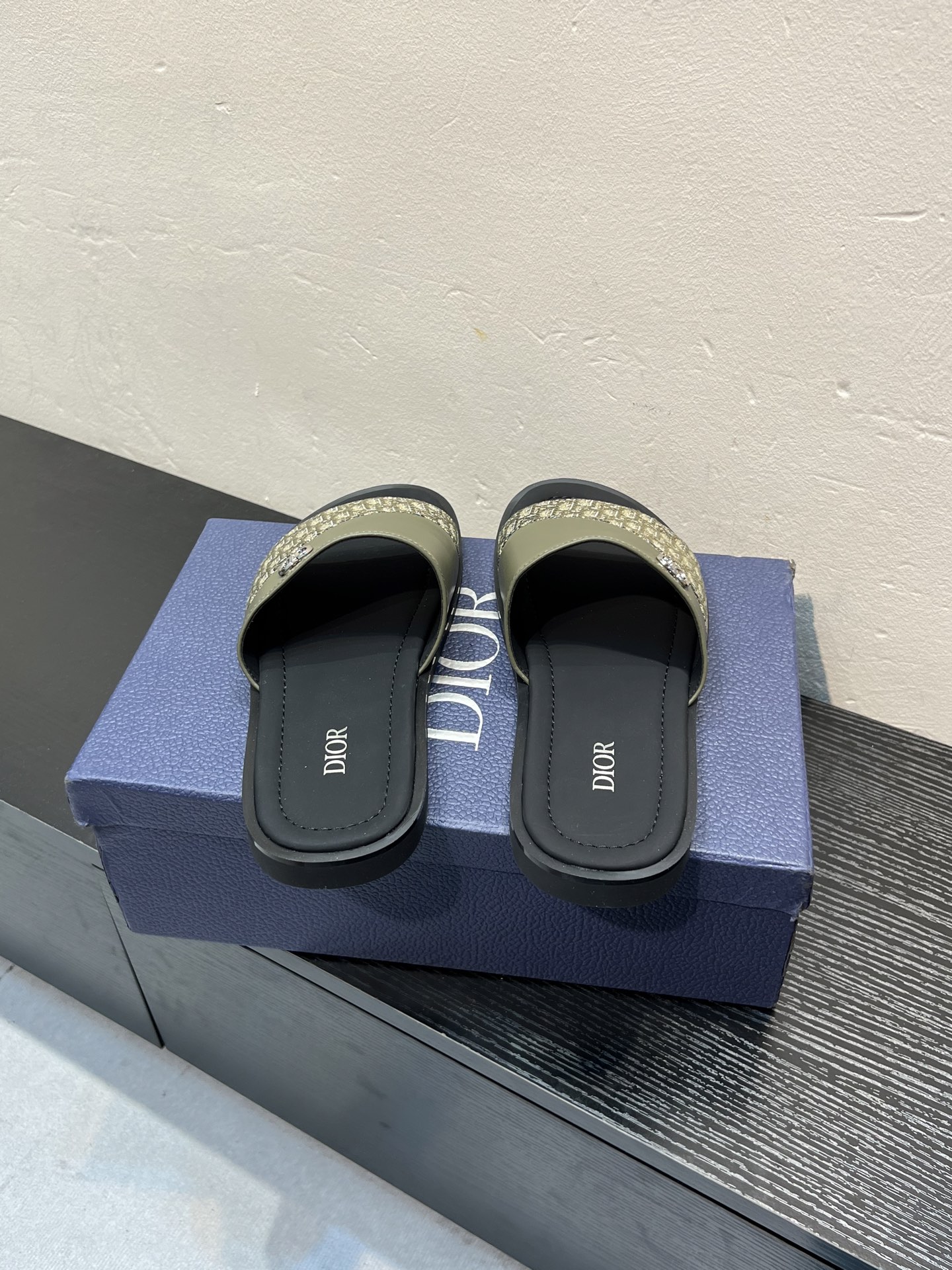 Dior 高仿男士涼拖 橄欖綠皮革拼接Oblique設計時尚休閒拖