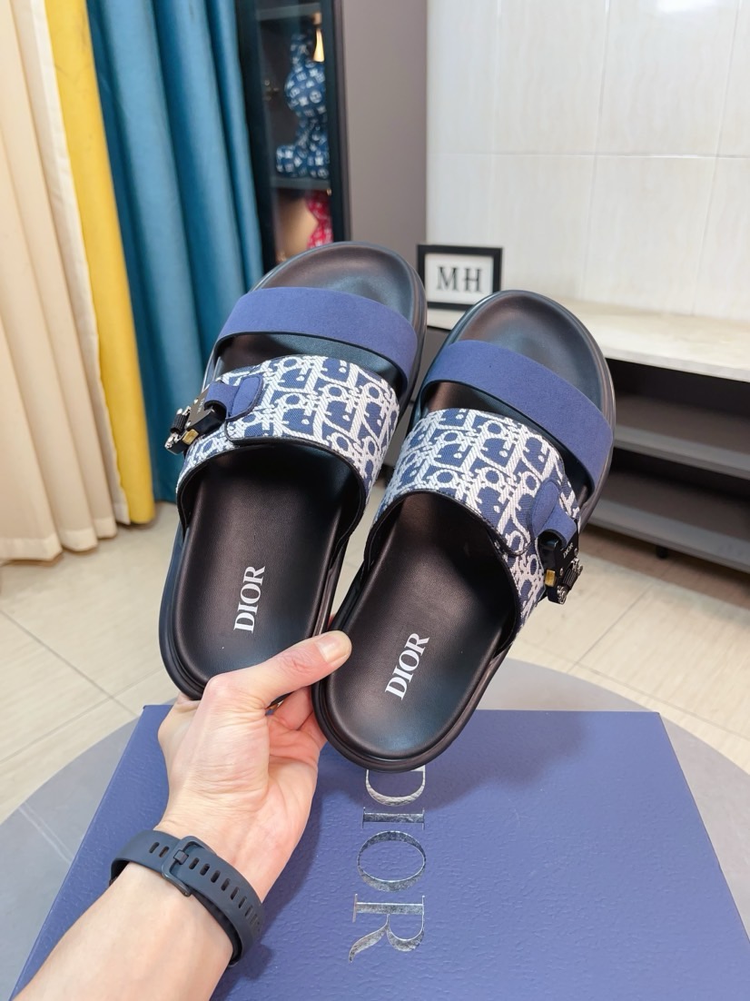 Dior 高仿男士涼拖 藍色Oblique印花搭配扣具設計休閒拖