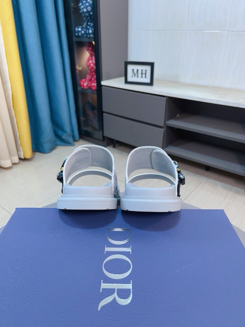 Dior 原單男士涼拖 白色Oblique印花搭配扣具設計清爽款