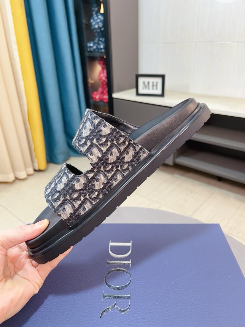 Dior 高仿男士涼拖 深色Oblique印花雙帶扣具質感款