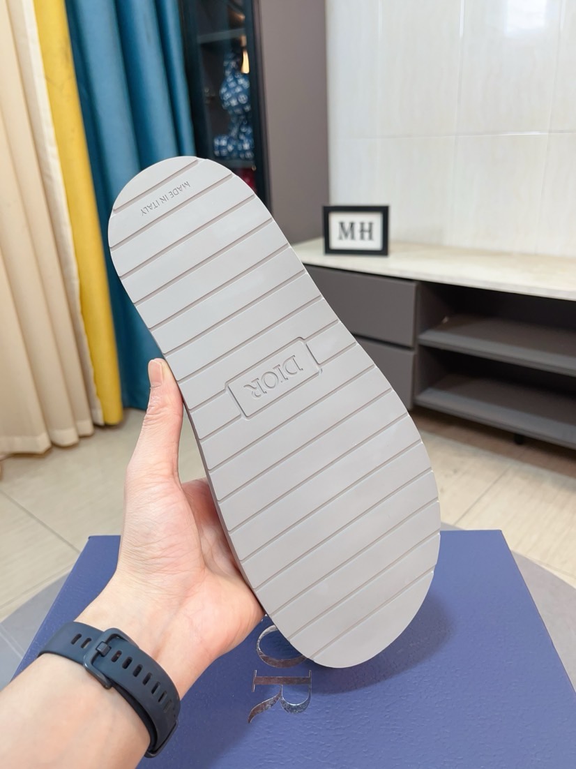 Dior 原單男士涼拖 淺灰Oblique印花搭配白底清爽雙帶款