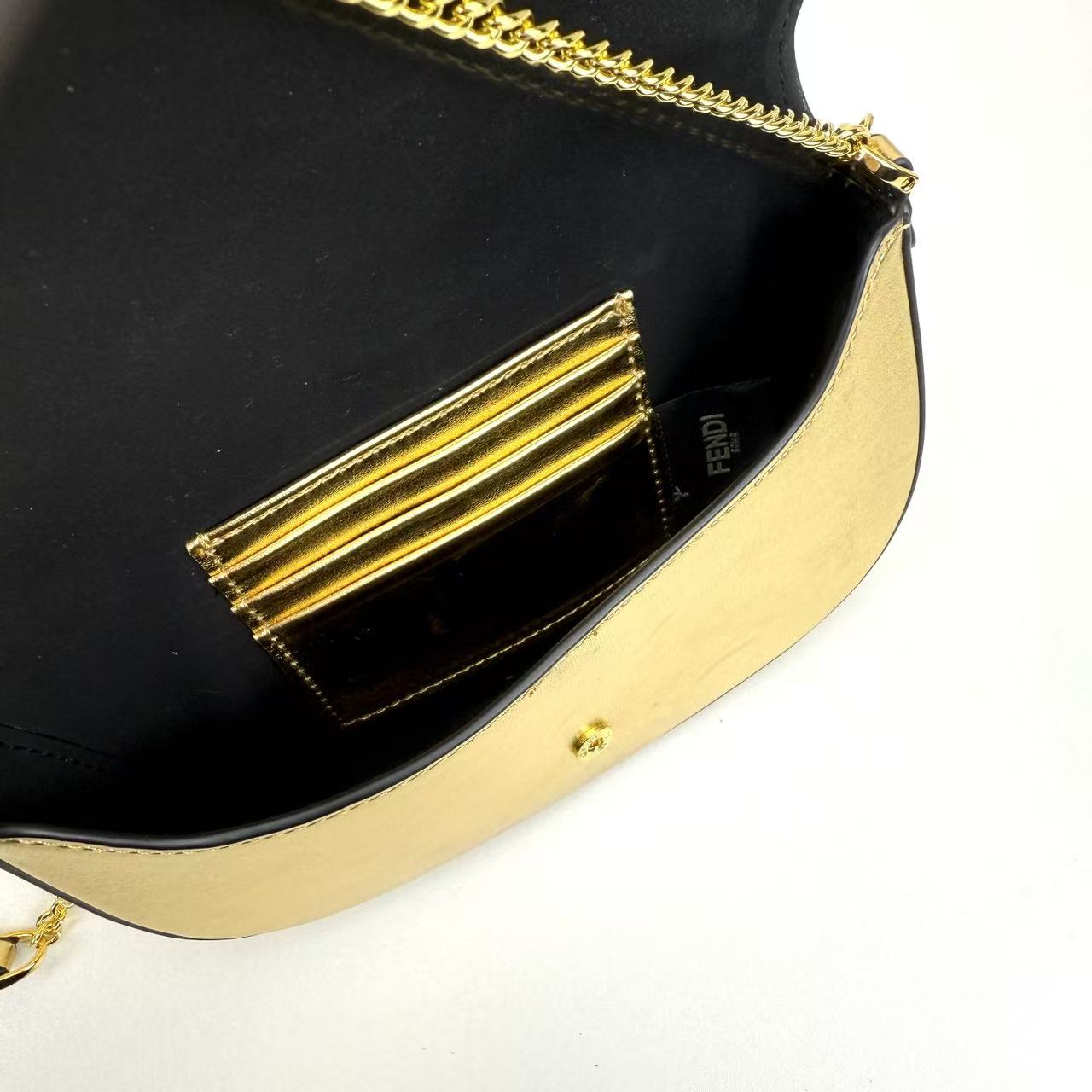 Fendi A貨 金色鏈條翻蓋斜背包時尚精品小方包