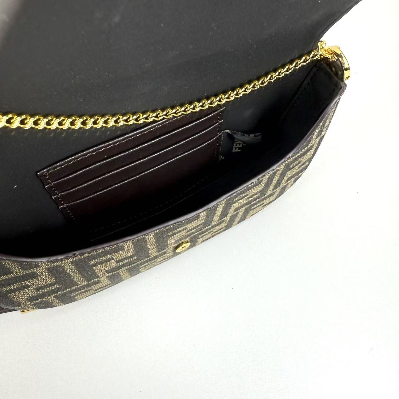 Fendi 復刻 FF老花黑色鏈條斜背包經典復古迷你包