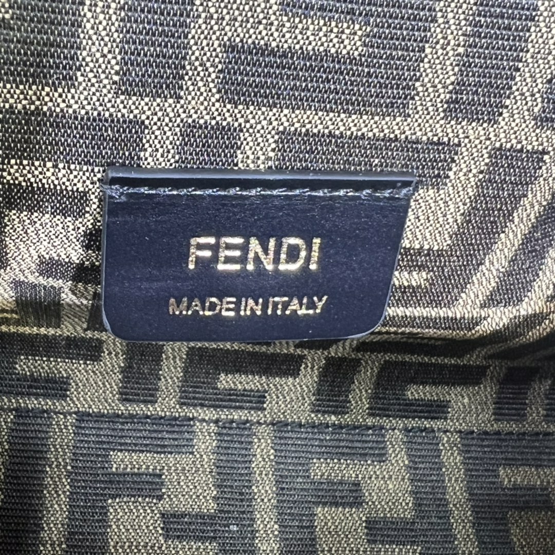 FendiA貨First女士藍色手提包清新氣質百搭輕奢款