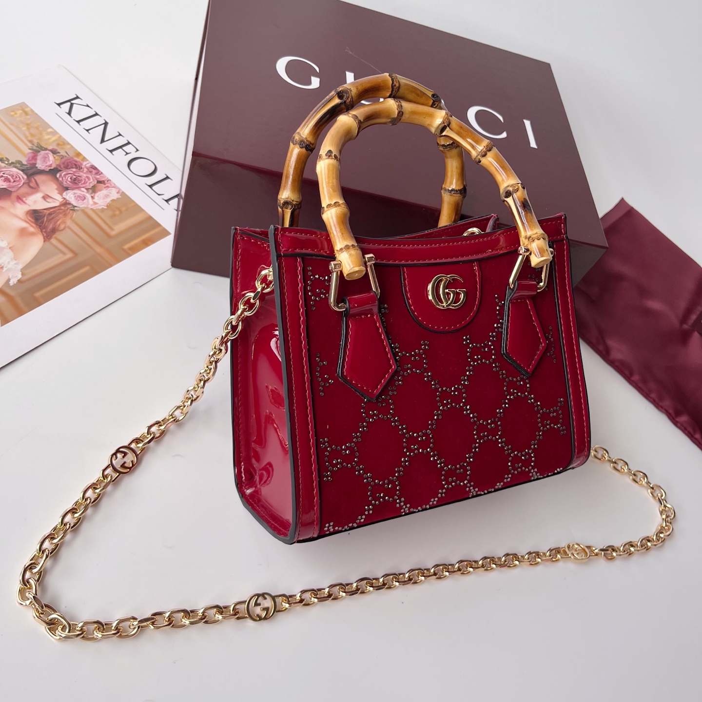 Gucci Diana 竹節手提包 酒紅色亮面皮革 迷你鍊條斜背包| 14 Gucci Diana 竹節手提包 酒紅色亮面皮革 迷你鍊條斜背包