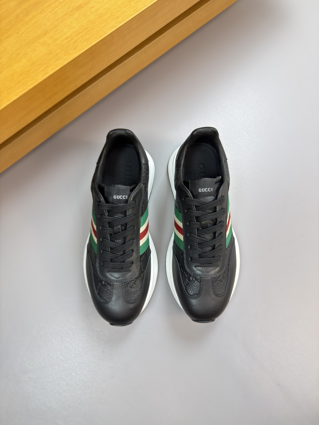 GUCCI A貨男款經典織帶厚底運動鞋 壓紋皮革休閒潮鞋| 14 GUCCI A貨男款經典織帶厚底運動鞋 壓紋皮革休閒潮鞋