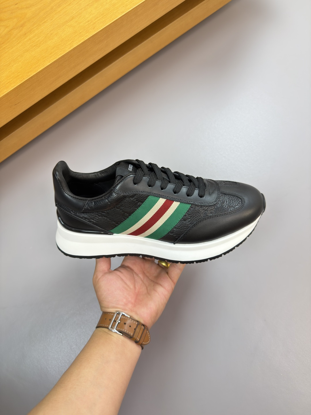 GUCCI A貨男款經典織帶厚底運動鞋 壓紋皮革休閒潮鞋| 12 GUCCI A貨男款經典織帶厚底運動鞋 壓紋皮革休閒潮鞋