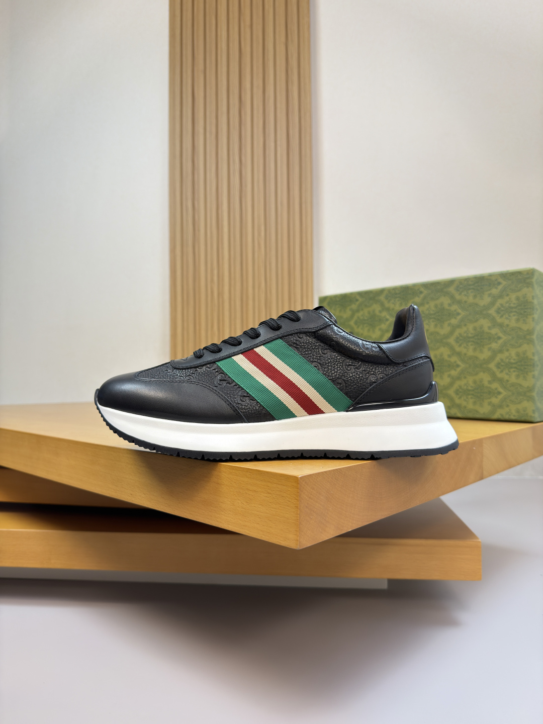 GUCCI A貨男款經典織帶厚底運動鞋 壓紋皮革休閒潮鞋| 11 GUCCI A貨男款經典織帶厚底運動鞋 壓紋皮革休閒潮鞋