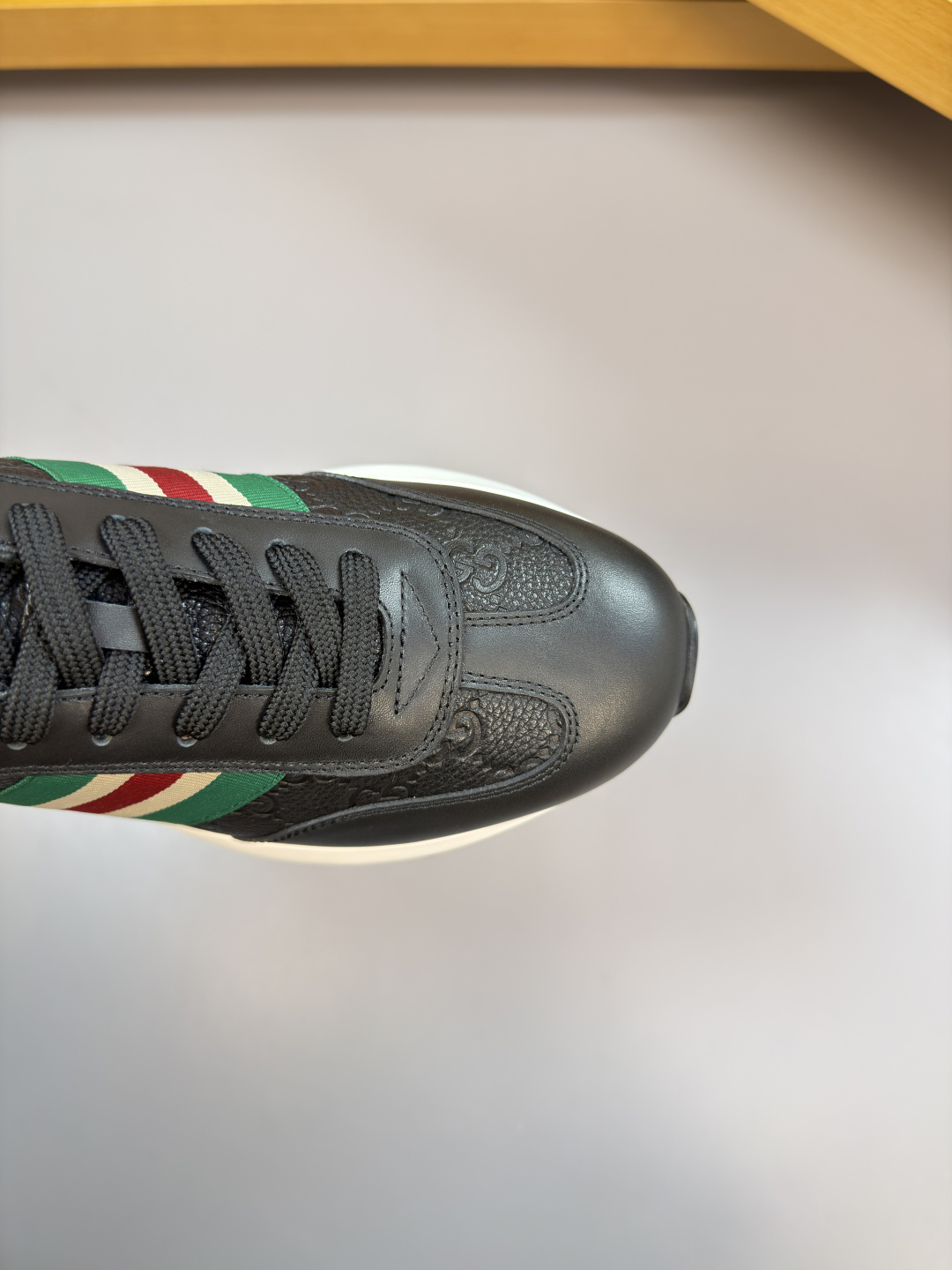 GUCCI A貨男款經典織帶厚底運動鞋 壓紋皮革休閒潮鞋| 10 GUCCI A貨男款經典織帶厚底運動鞋 壓紋皮革休閒潮鞋