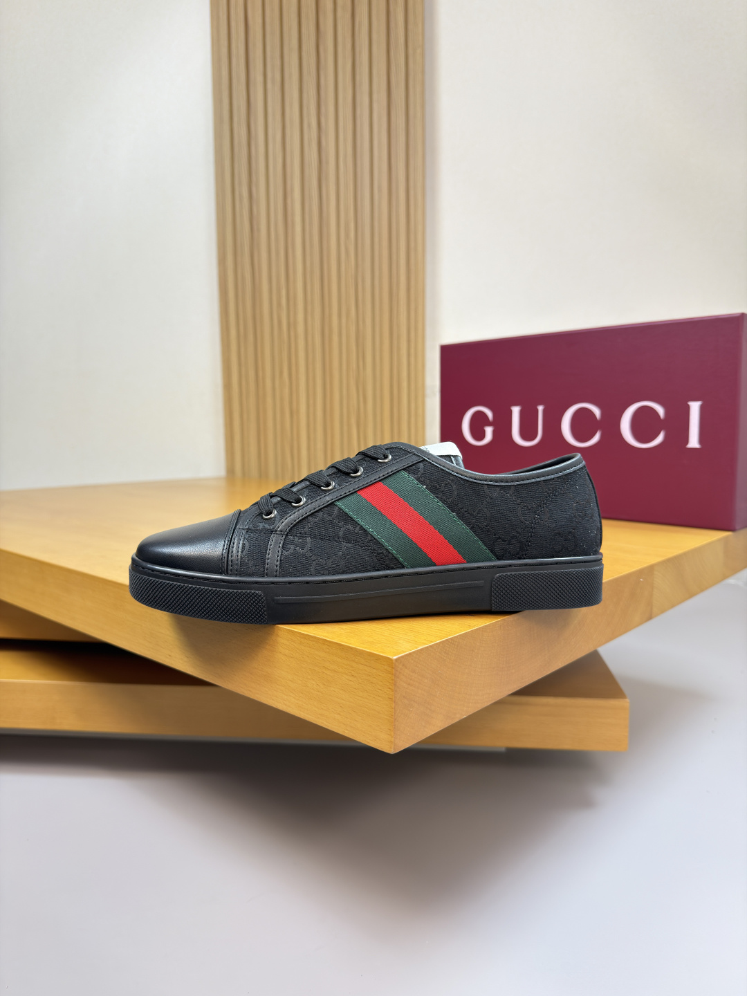 GUCCI 原單男款雙G老花帆布休閒鞋 經典織帶百搭板鞋| 11 GUCCI 原單男款雙G老花帆布休閒鞋 經典織帶百搭板鞋