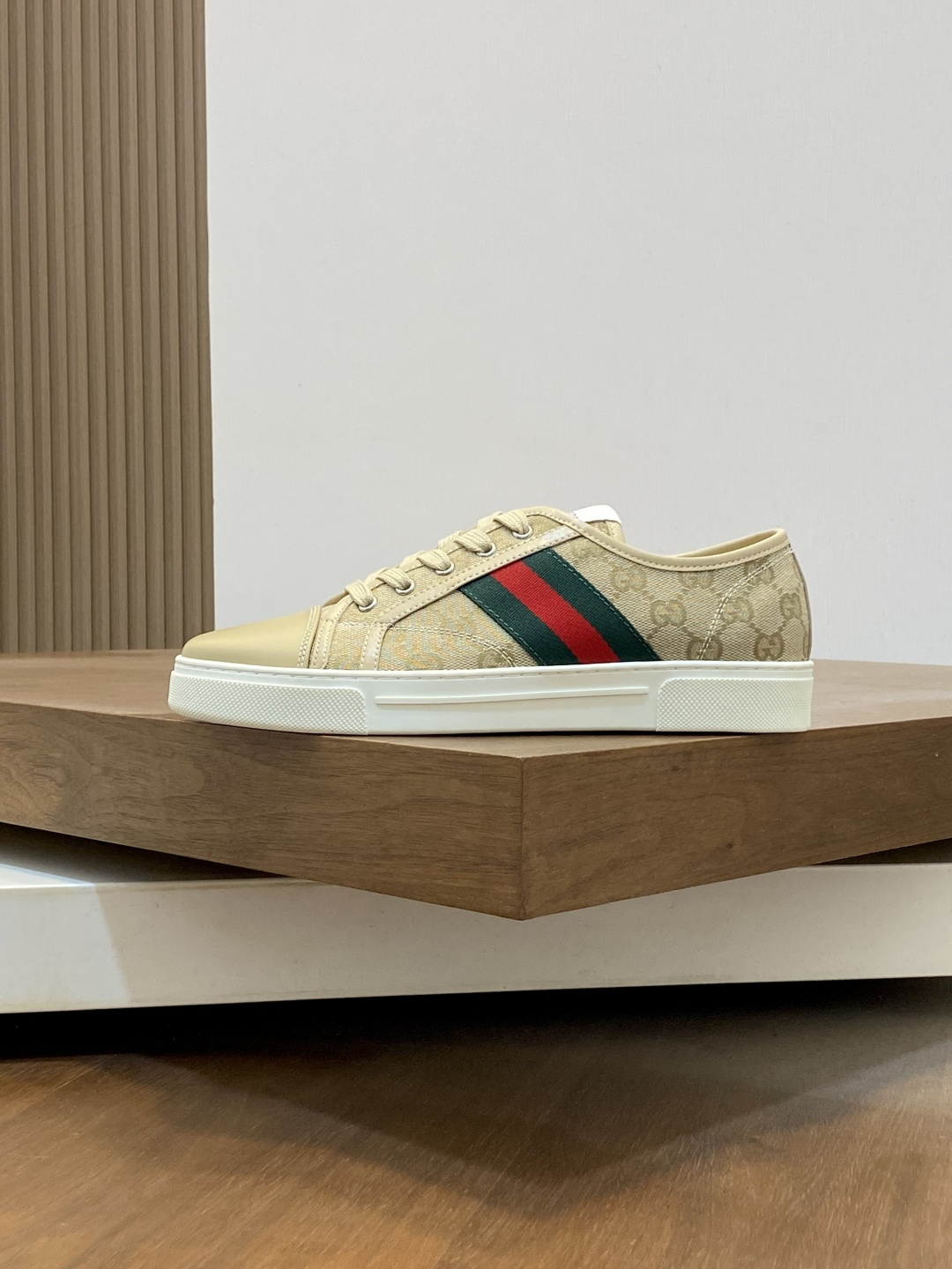 GUCCI A貨男款老花低筒休閒鞋 經典織帶百搭運動鞋| 14 GUCCI A貨男款老花低筒休閒鞋 經典織帶百搭運動鞋