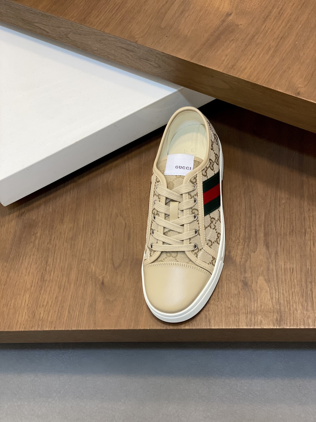 GUCCI A貨男款老花低筒休閒鞋 經典織帶百搭運動鞋| 10 GUCCI A貨男款老花低筒休閒鞋 經典織帶百搭運動鞋