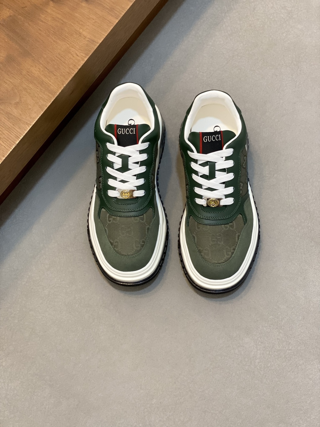 Gucci 一比一綠色GG老花休閒板鞋 時尚百搭運動鞋| 3 Gucci 一比一綠色GG老花休閒板鞋 時尚百搭運動鞋