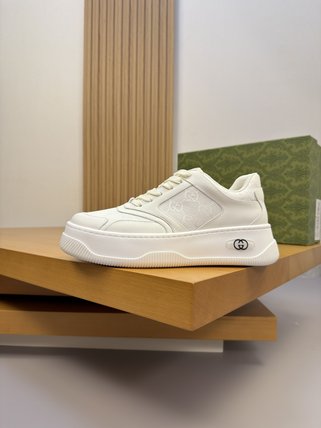 Gucci 復刻全白GG老花厚底休閒鞋 百搭時尚運動鞋| 11 Gucci 復刻全白GG老花厚底休閒鞋 百搭時尚運動鞋