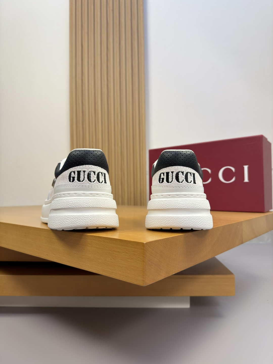 Gucci 復刻黑白拼色厚底休閒鞋 百搭潮流運動鞋| 8 Gucci 復刻黑白拼色厚底休閒鞋 百搭潮流運動鞋