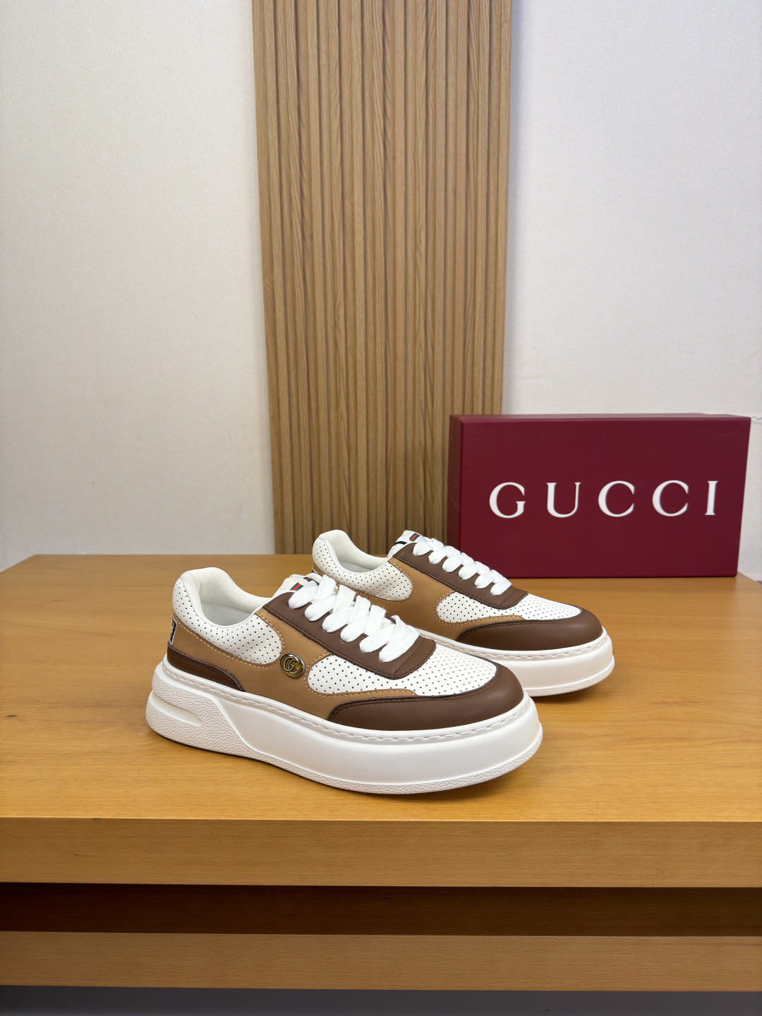Gucci 一比一棕白拼色厚底休閒鞋 復古精品男鞋