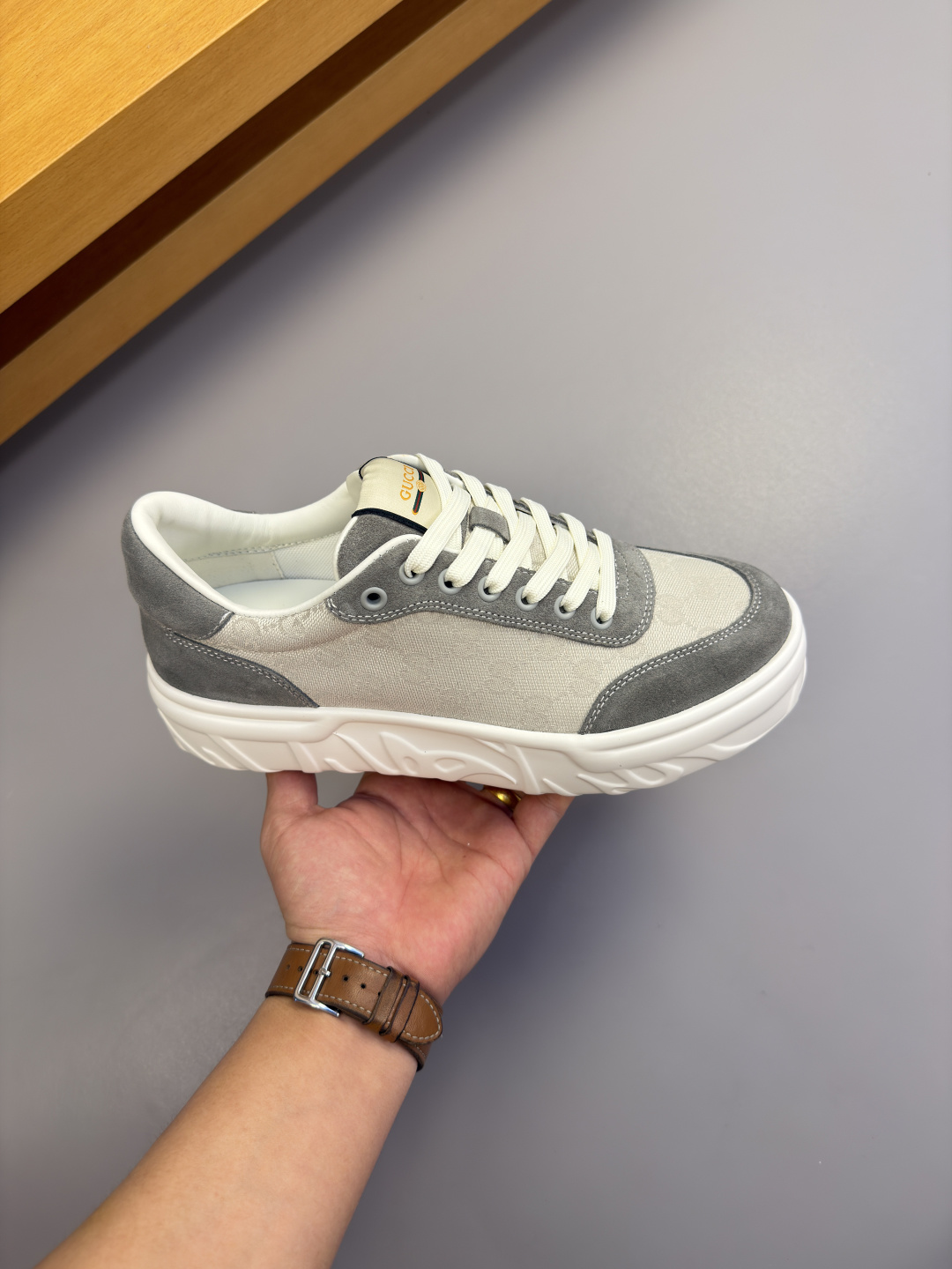 Gucci 復刻灰白GG老花休閒鞋 時尚厚底運動鞋