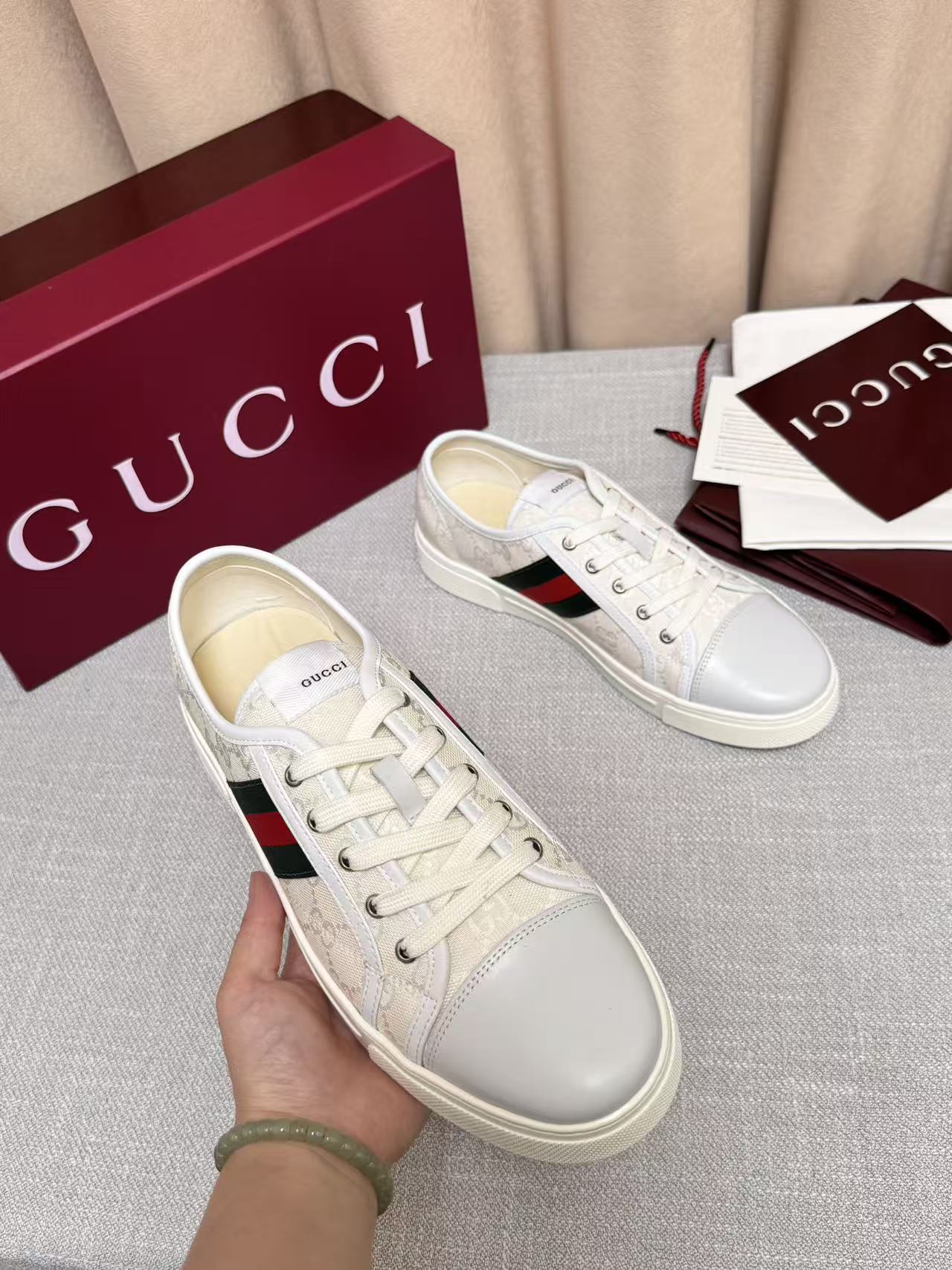 GUCCI 一比一 男款 經典條紋低筒板鞋 清新百搭款| 8 GUCCI 一比一 男款 經典條紋低筒板鞋 清新百搭款
