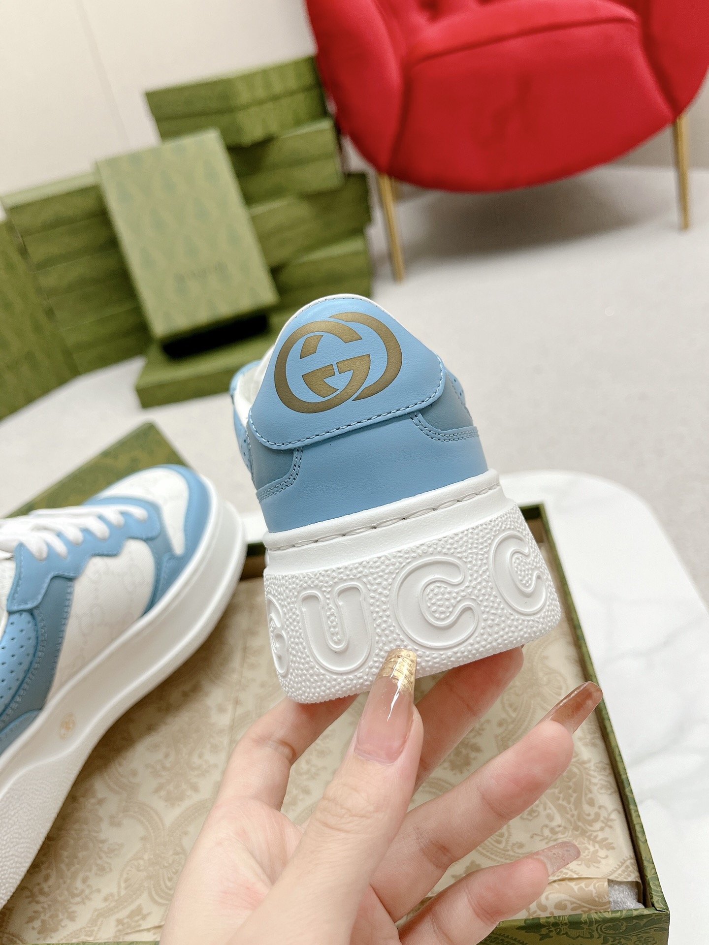 GUCCI 一比一 男款 藍白拼接厚底運動鞋 潮流運動款| 8 GUCCI 一比一 男款 藍白拼接厚底運動鞋 潮流運動款