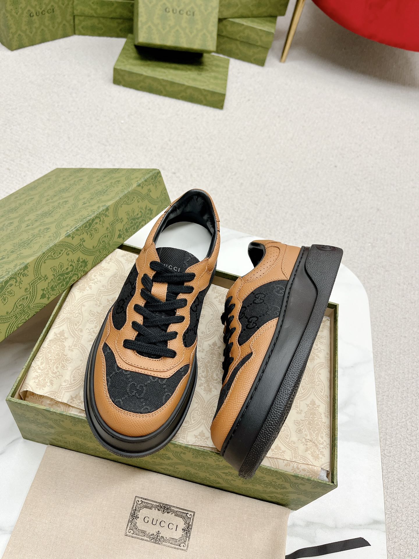 GUCCI A貨 男款 黑橘拼接厚底運動鞋 潮流機能款| 10 GUCCI A貨 男款 黑橘拼接厚底運動鞋 潮流機能款