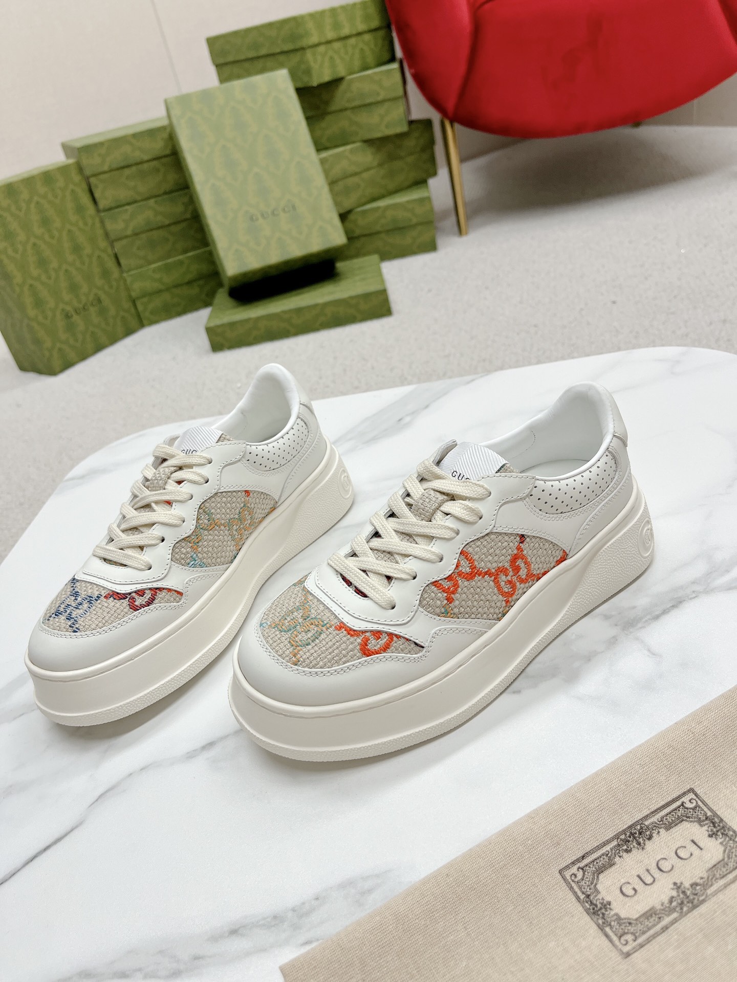 GUCCI 高仿 男款 米白彩色GG刺繡厚底運動鞋 潮流百搭款| 11 GUCCI 高仿 男款 米白彩色GG刺繡厚底運動鞋 潮流百搭款