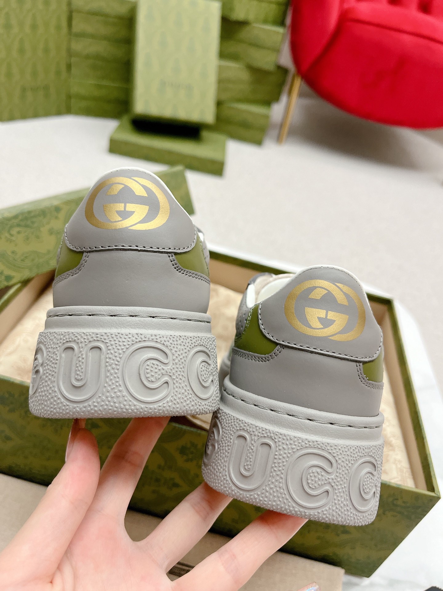 GUCCI 原單 男款 灰綠拼接厚底運動鞋 都會時尚款| 6 GUCCI 原單 男款 灰綠拼接厚底運動鞋 都會時尚款
