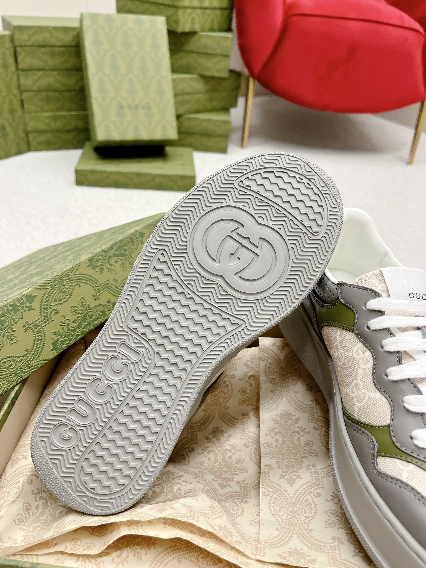 GUCCI 原單 男款 灰綠拼接厚底運動鞋 都會時尚款| 5 GUCCI 原單 男款 灰綠拼接厚底運動鞋 都會時尚款