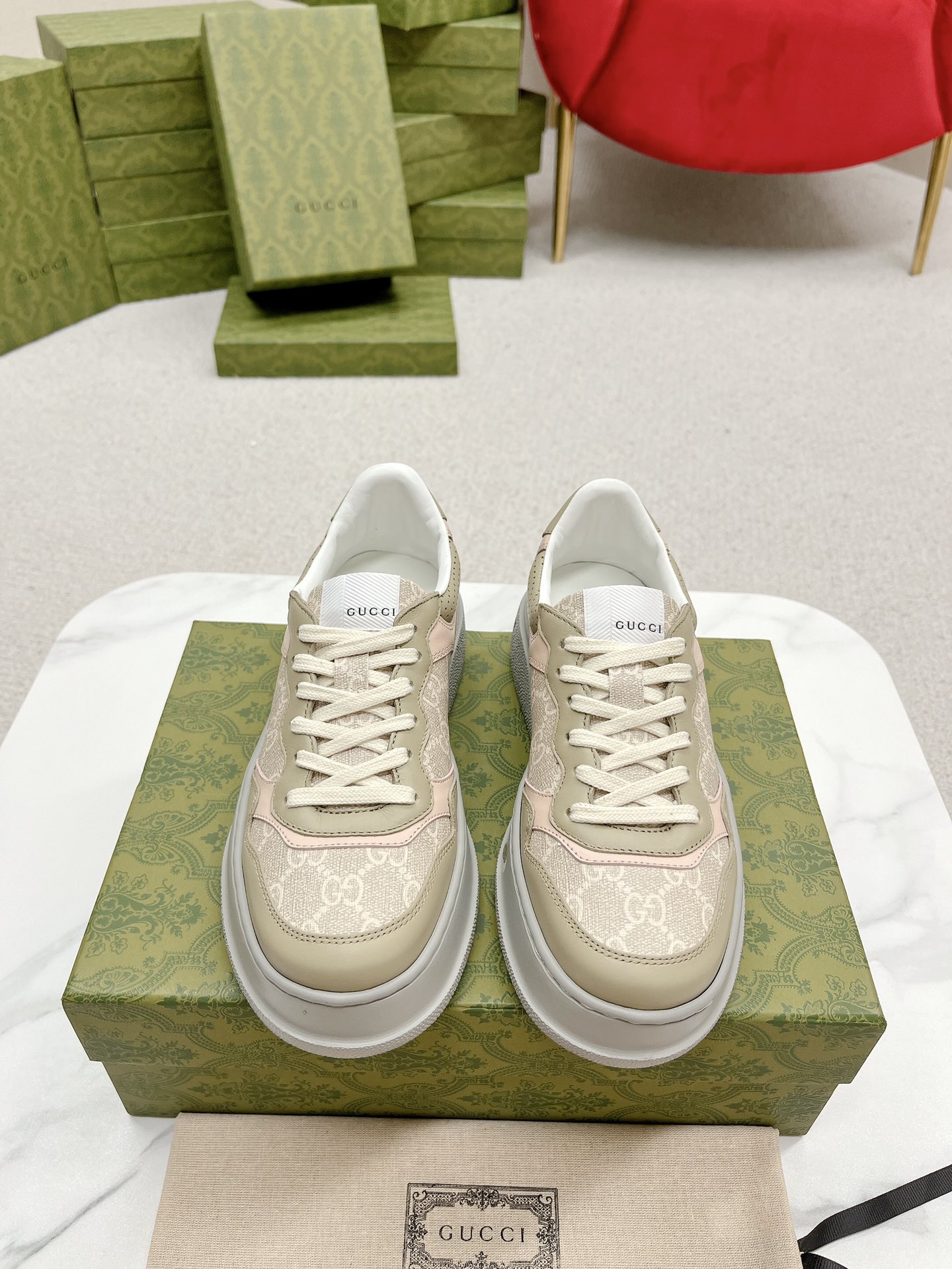 Gucci 原單 女款 米白拼色厚底休閒鞋 溫柔氣質百搭款