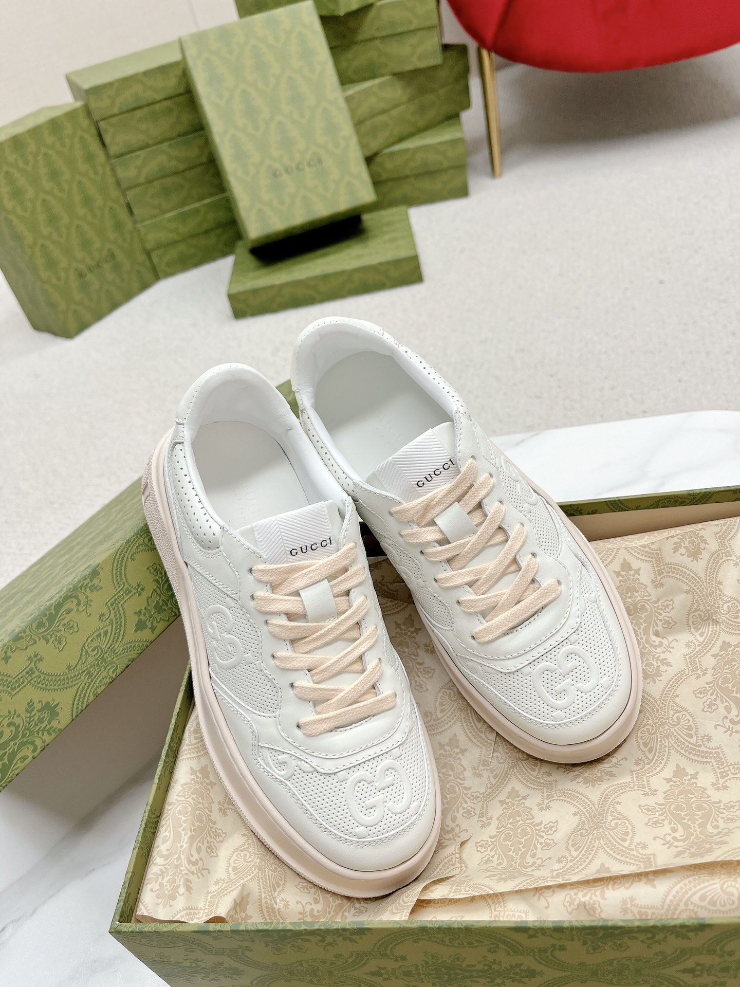 Gucci 原單 女款 米白粉拼色厚底運動鞋 氣質百搭款| 10 Gucci 原單 女款 米白粉拼色厚底運動鞋 氣質百搭款