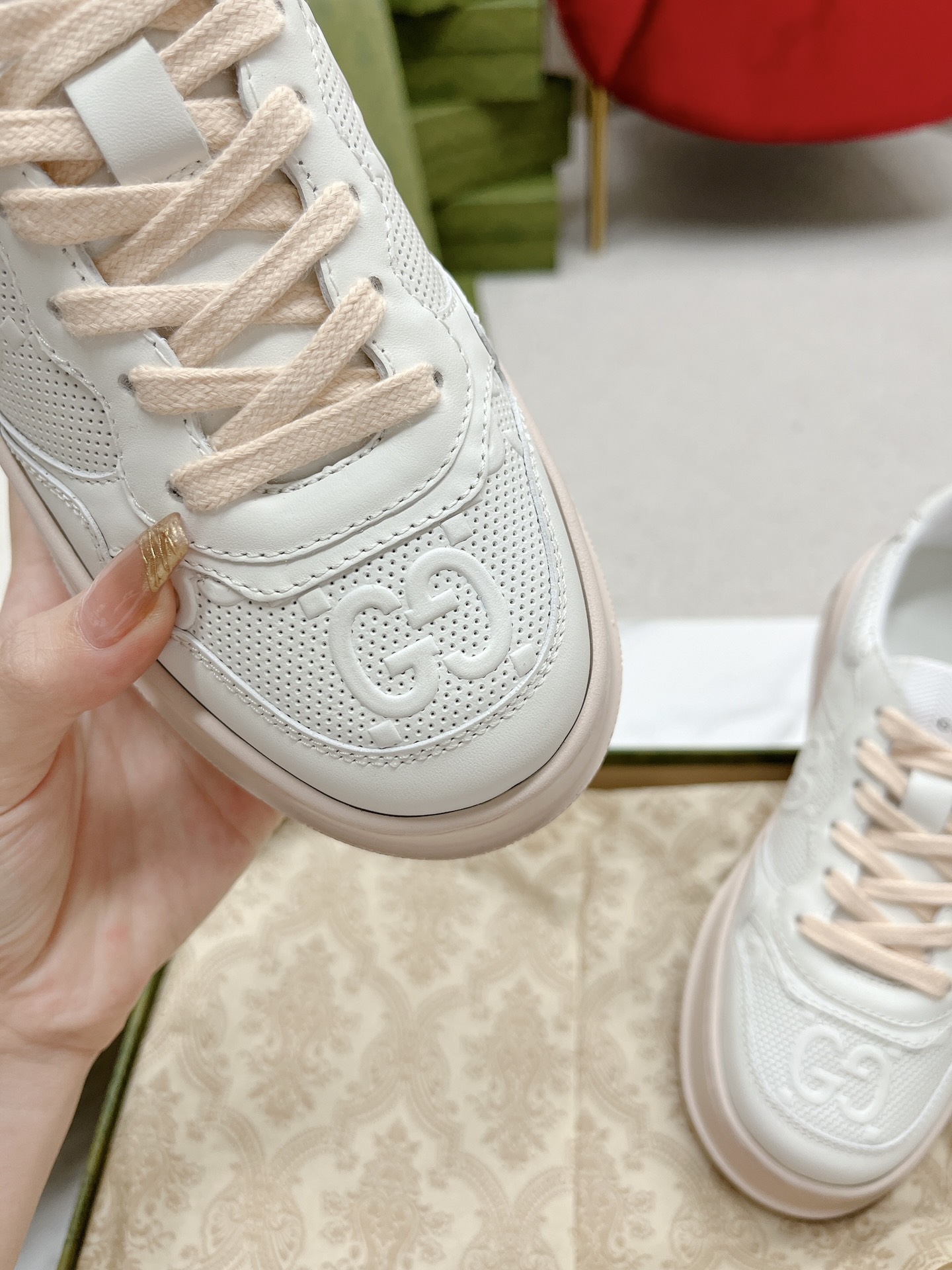 Gucci 原單 女款 米白粉拼色厚底運動鞋 氣質百搭款| 8 Gucci 原單 女款 米白粉拼色厚底運動鞋 氣質百搭款