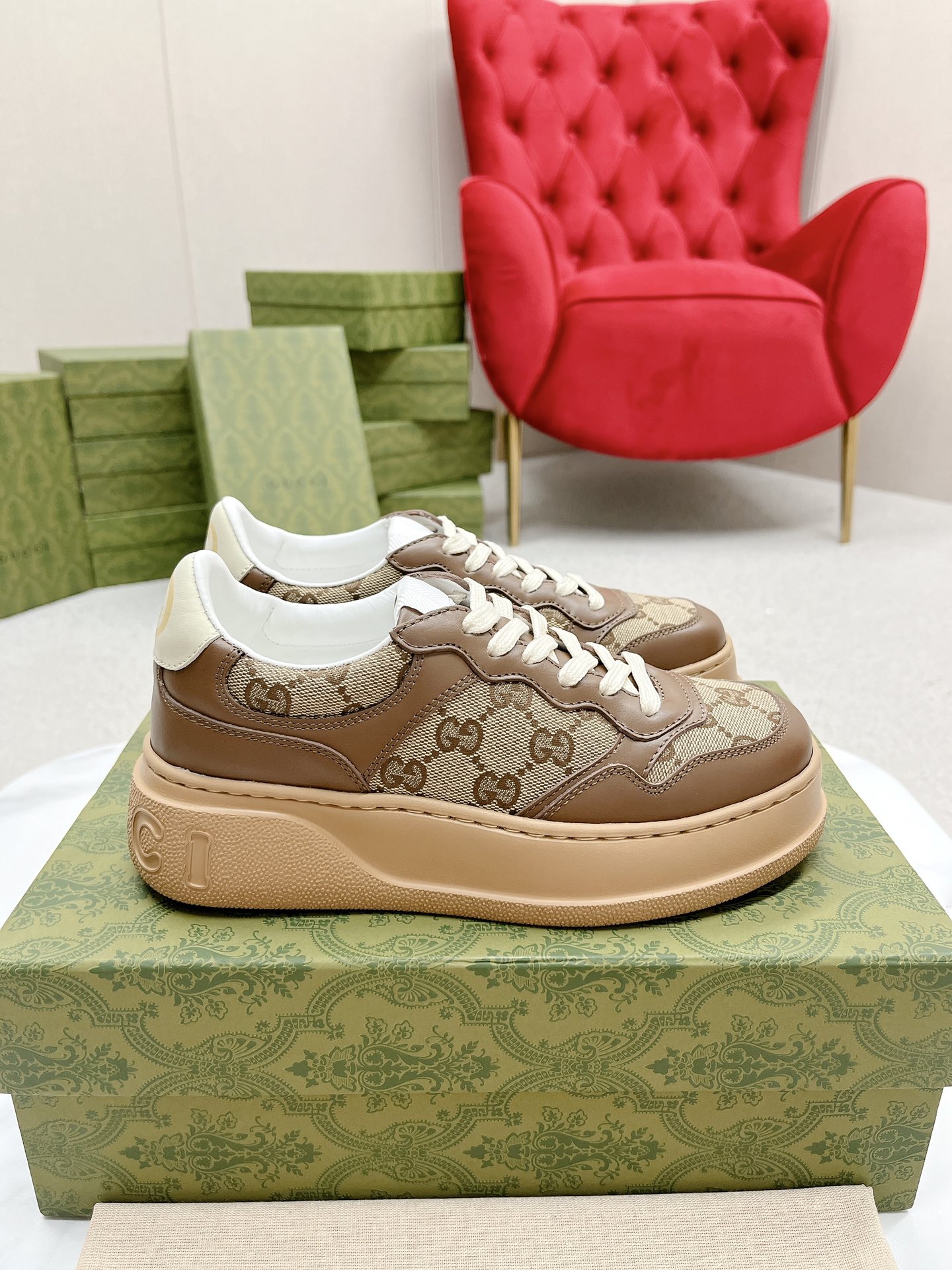 Gucci A貨 男女款 老花拼接厚底休閒鞋 經典百搭復古風| 14 Gucci A貨 男女款 老花拼接厚底休閒鞋 經典百搭復古風