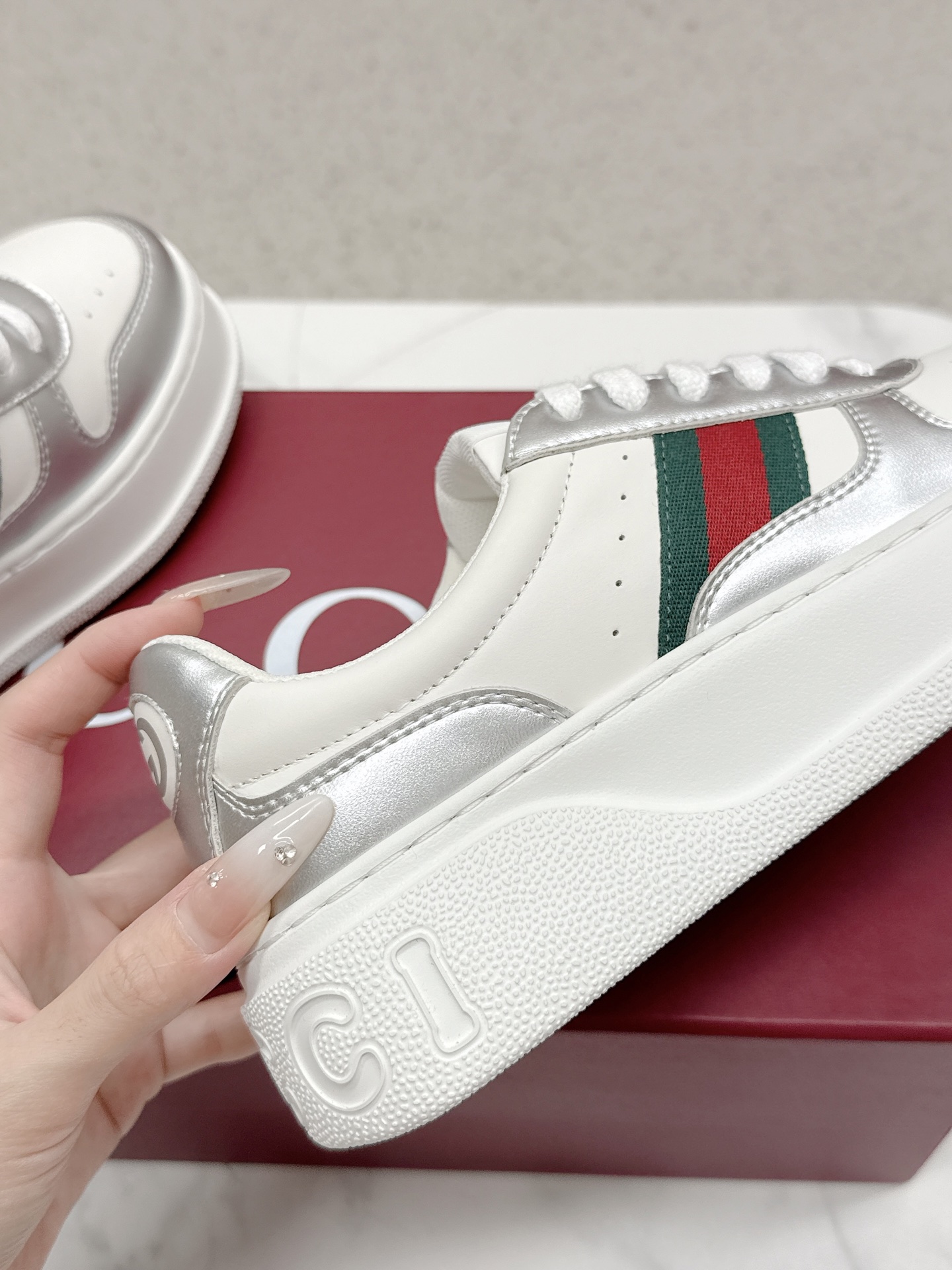 Gucci A貨 男女款 白銀拼接厚底運動鞋 時尚簡約潮流款