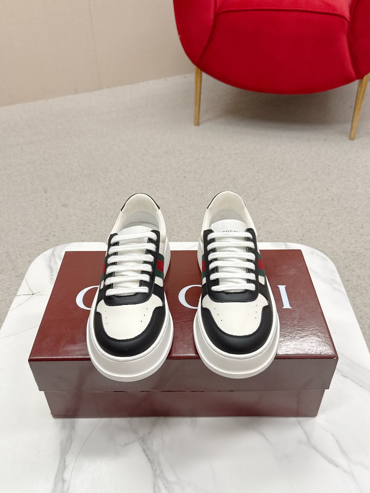 Gucci 復刻 男女款 黑白拼接厚底運動鞋 經典條紋百搭款