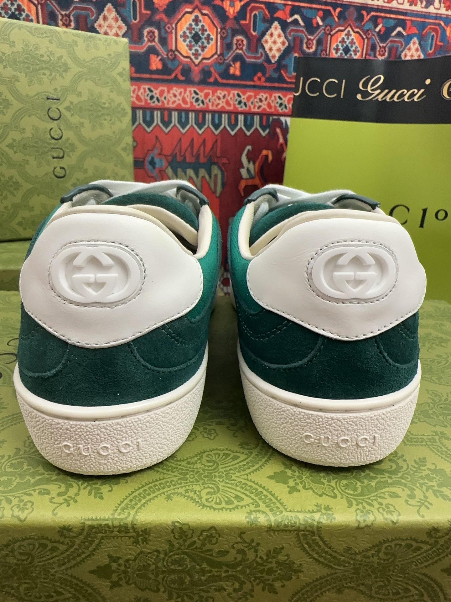 Gucci 高仿 男款 綠色復古運動鞋 輕奢潮流百搭款| 9 Gucci 高仿 男款 綠色復古運動鞋 輕奢潮流百搭款