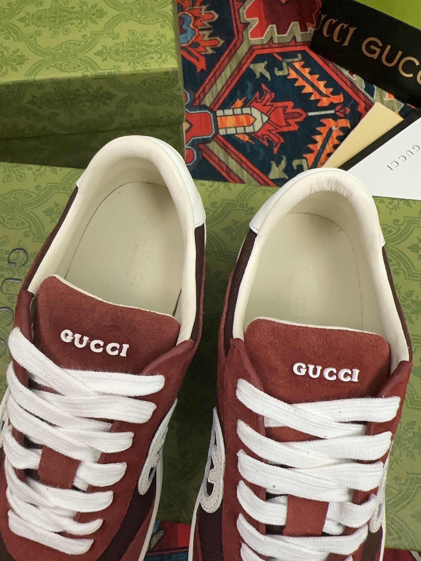 Gucci 一比一 男女款 酒紅麂皮復古運動鞋 質感潮流百搭款