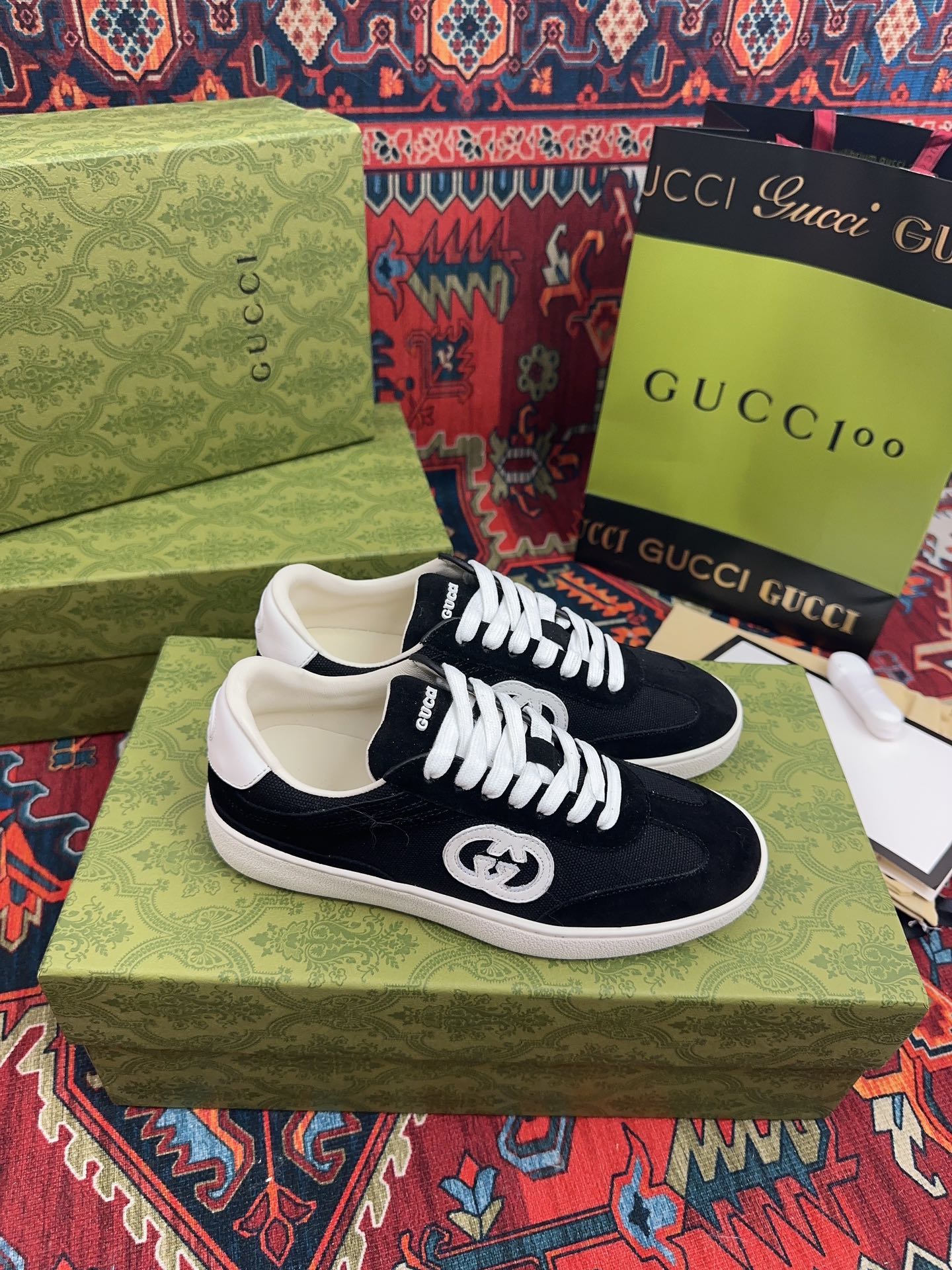 Gucci 原單 男女款 黑色復古休閒鞋 極簡百搭質感款| 14 Gucci 原單 男女款 黑色復古休閒鞋 極簡百搭質感款