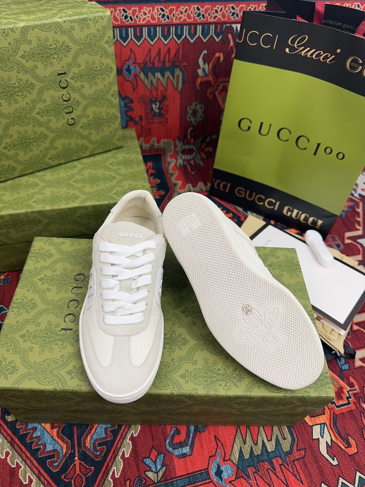 Gucci 高仿 男女款 米白復古運動鞋 簡約氣質百搭款| 12 Gucci 高仿 男女款 米白復古運動鞋 簡約氣質百搭款