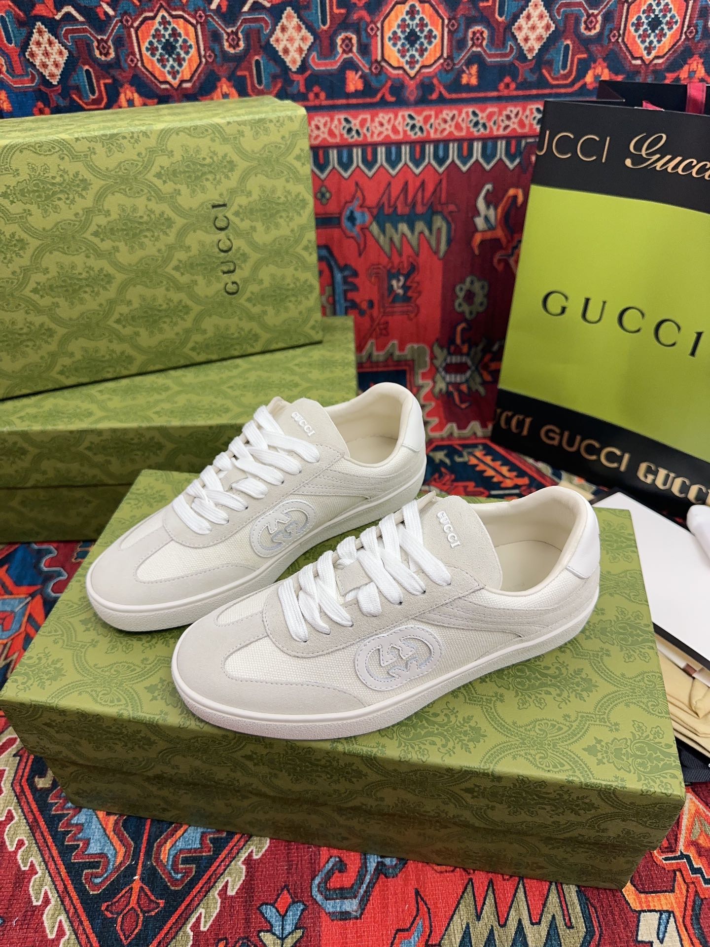 Gucci 高仿 男女款 米白復古運動鞋 簡約氣質百搭款| 11 Gucci 高仿 男女款 米白復古運動鞋 簡約氣質百搭款