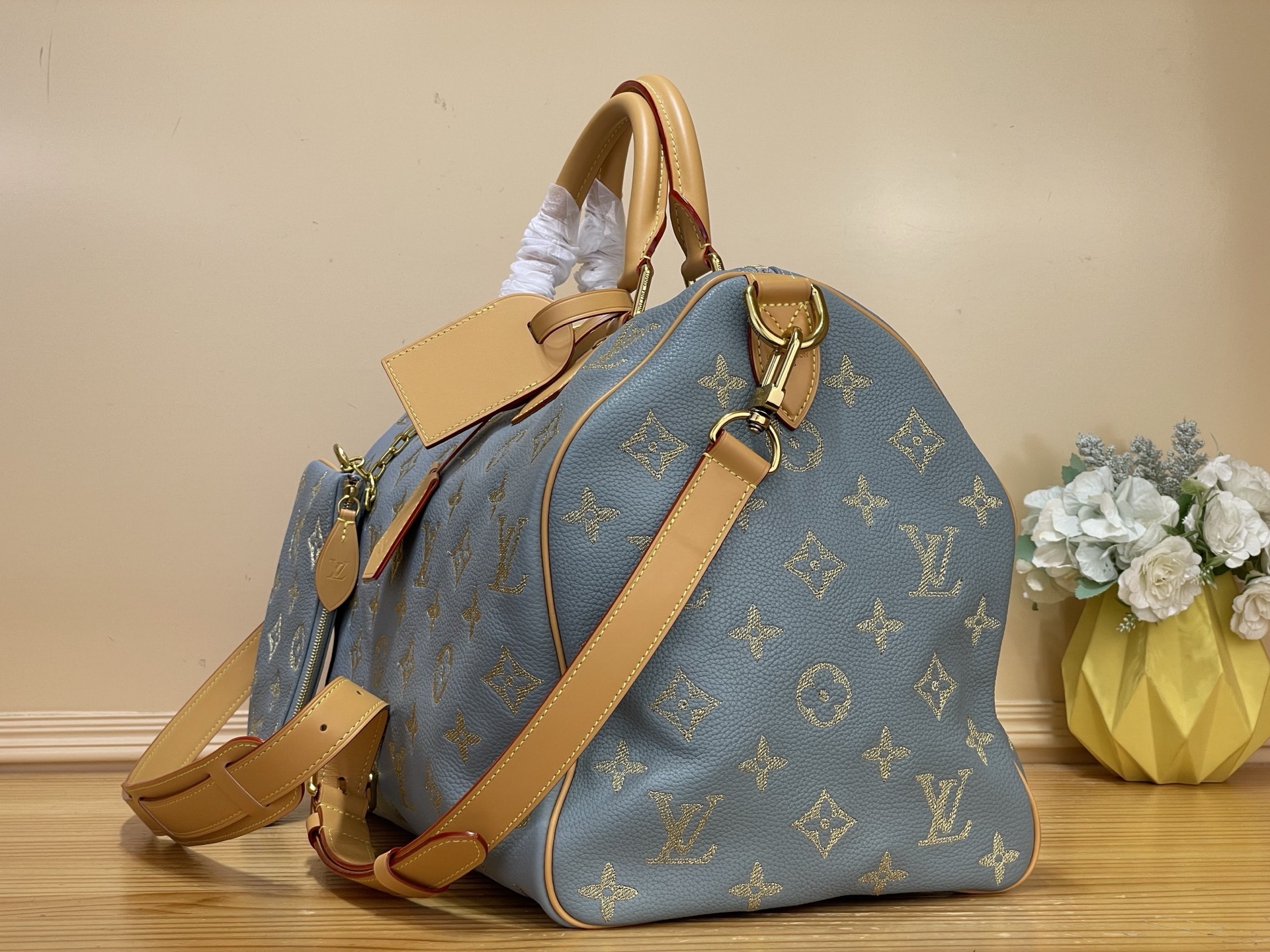 LV高仿藍色刺繡Monogram Speedy旅行包 手提斜背兩用包